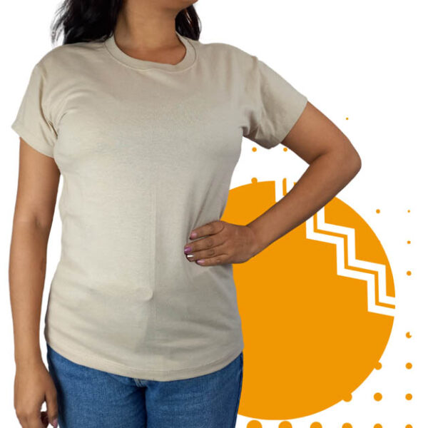 Playera cuello redondo mujer hueso. Ideal para personalizar con tu logo.