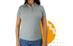 Playera polo mujer gris claro. Ideal para personalizar con tu logo.