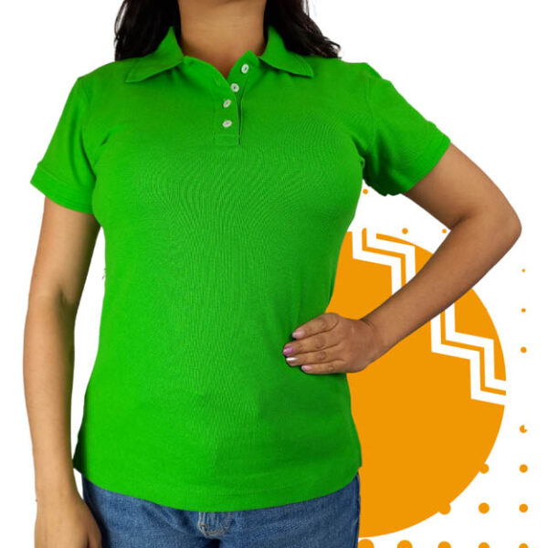Playera polo mujer verde limón. Ideal para personalizar con tu logo.