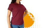 Playera polo mujer vino. Ideal para personalizar con tu logo.